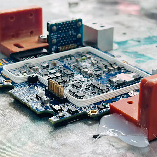 PCB板涂围坝密封项目案例